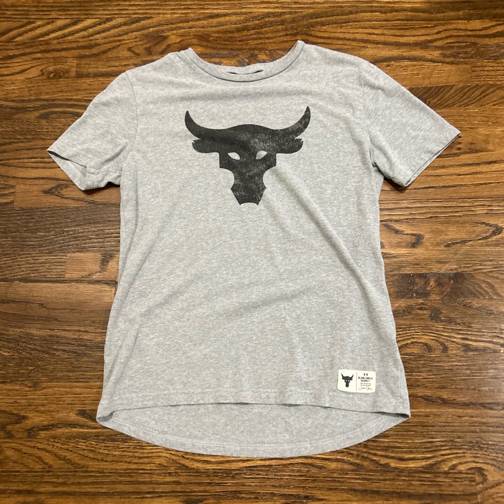 Under Armour T-shirt. Youth size large